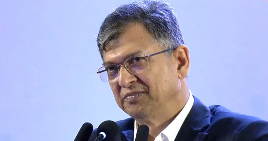 তারেক রহমান ও আমি নির্বাসিত না থাকলে জুলাই গণঅভ্যুত্থান সফল হতো না : স্বরাষ্ট্রমন্ত্রী