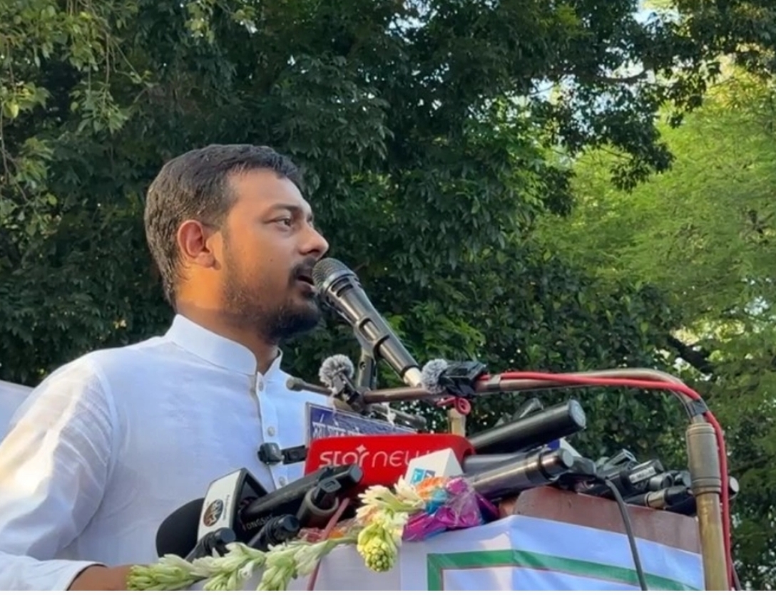 আবারও পঙ্গপালের মতো সংসদ ভবন ঘেরাও করবে জনগণ, হুঁশিয়ারি পাটওয়ারীর